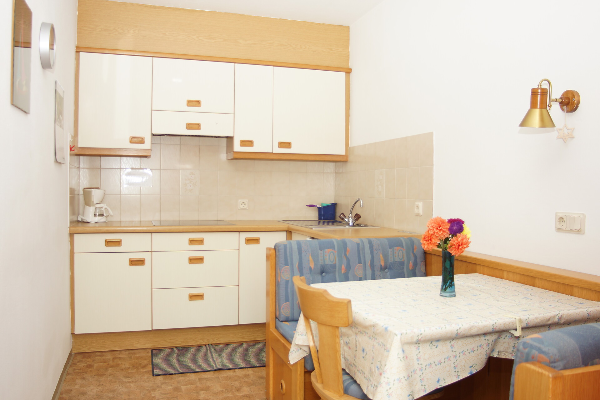 Kitchen 3 person