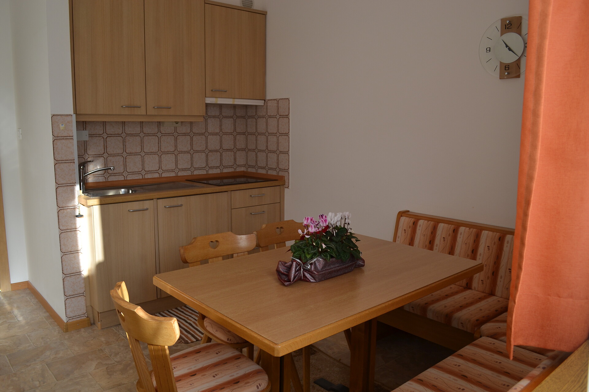 kitchen apartment 2
