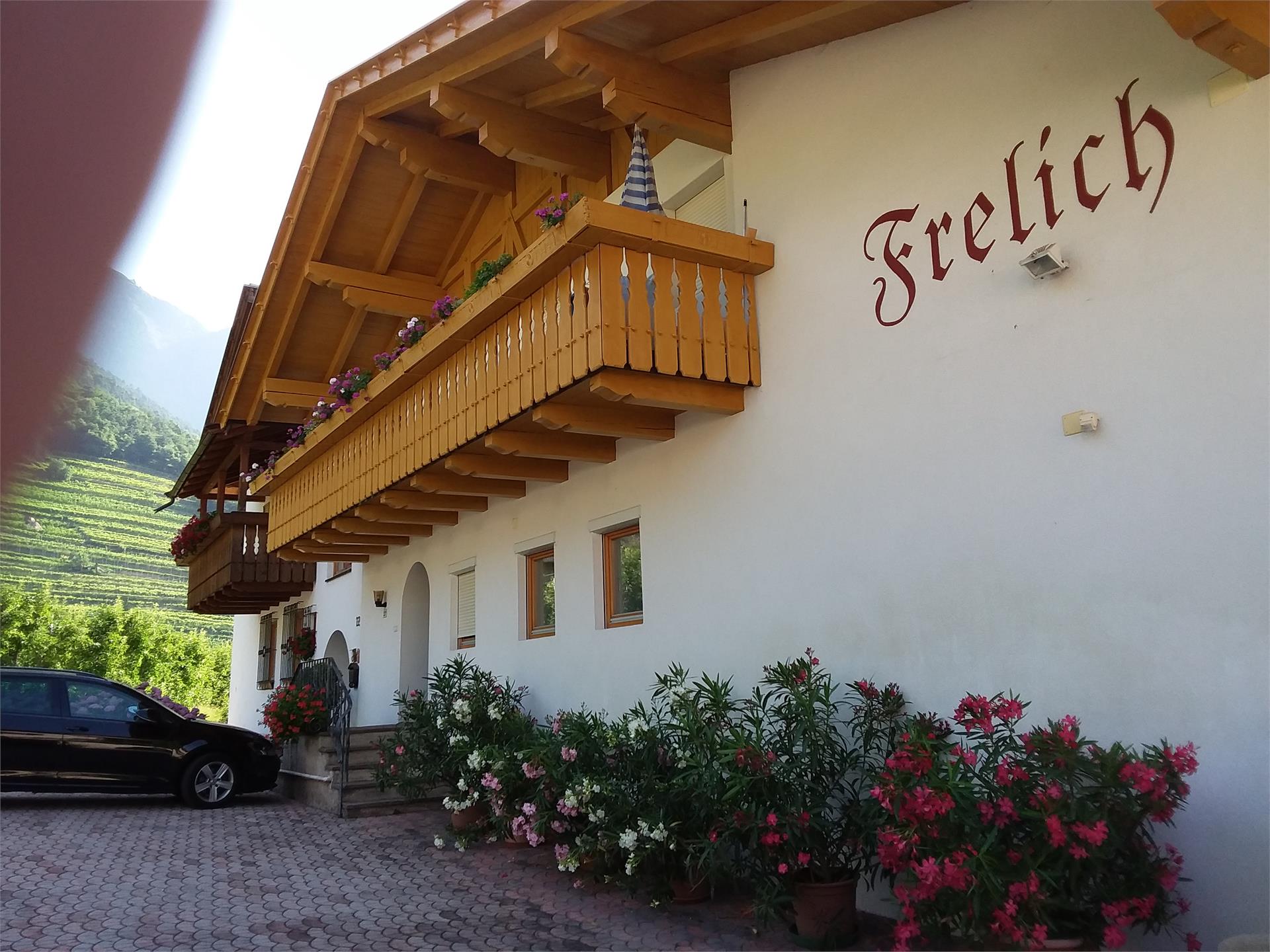 Ferienwohnungen Frelich Algund 2 suedtirol.info