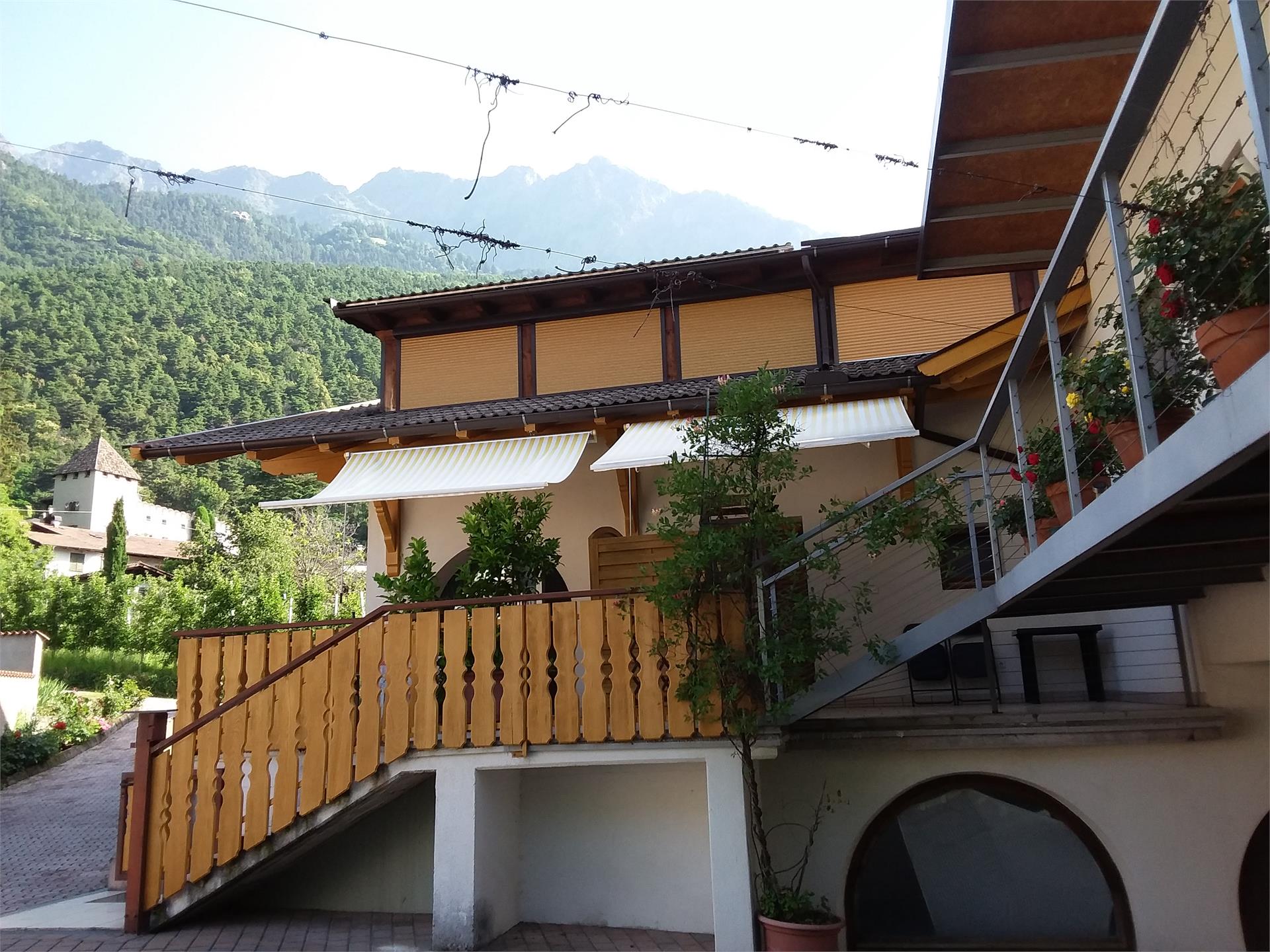 Ferienwohnungen Frelich Algund 3 suedtirol.info