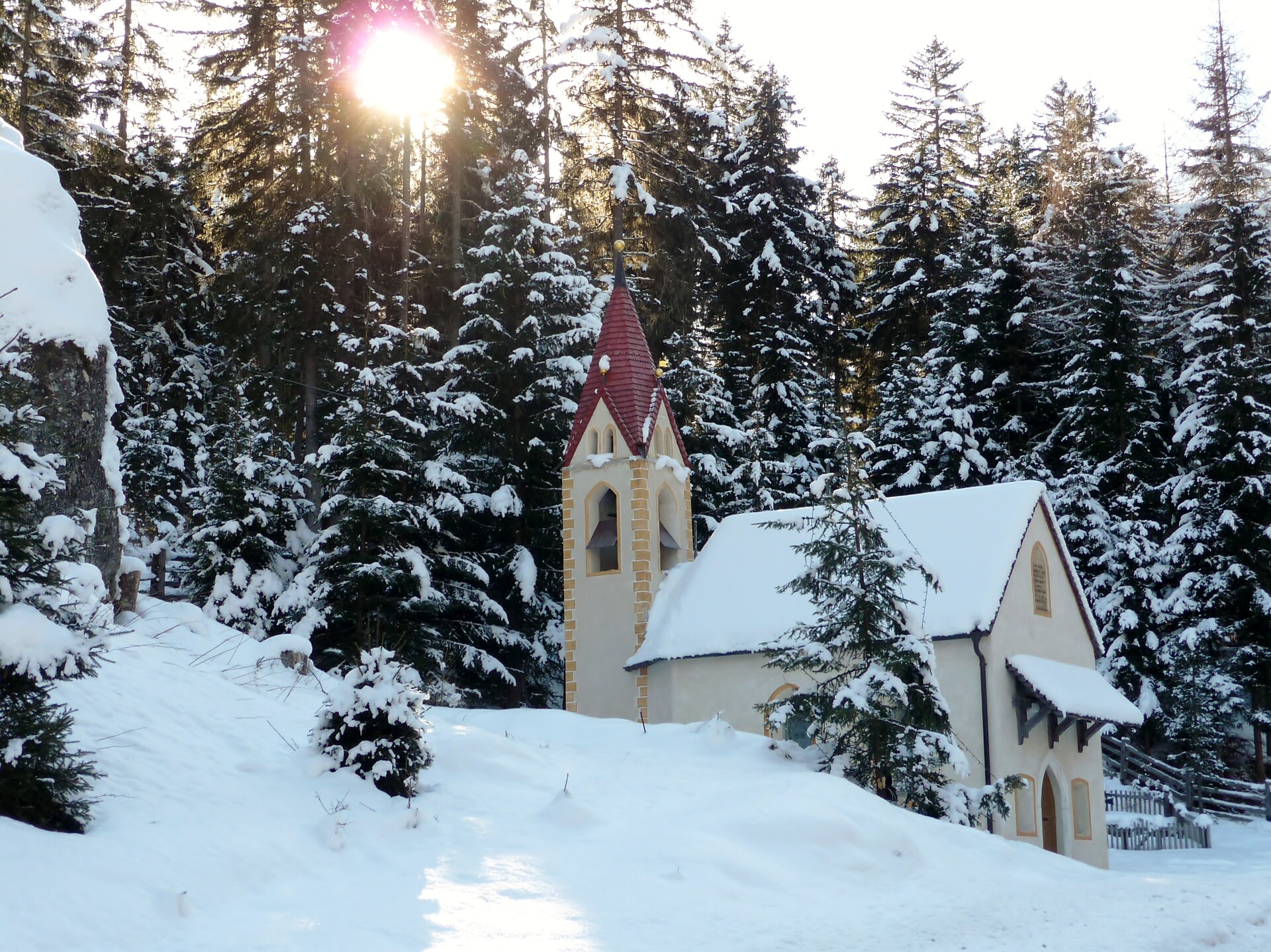 little church "Maria Schmelz"