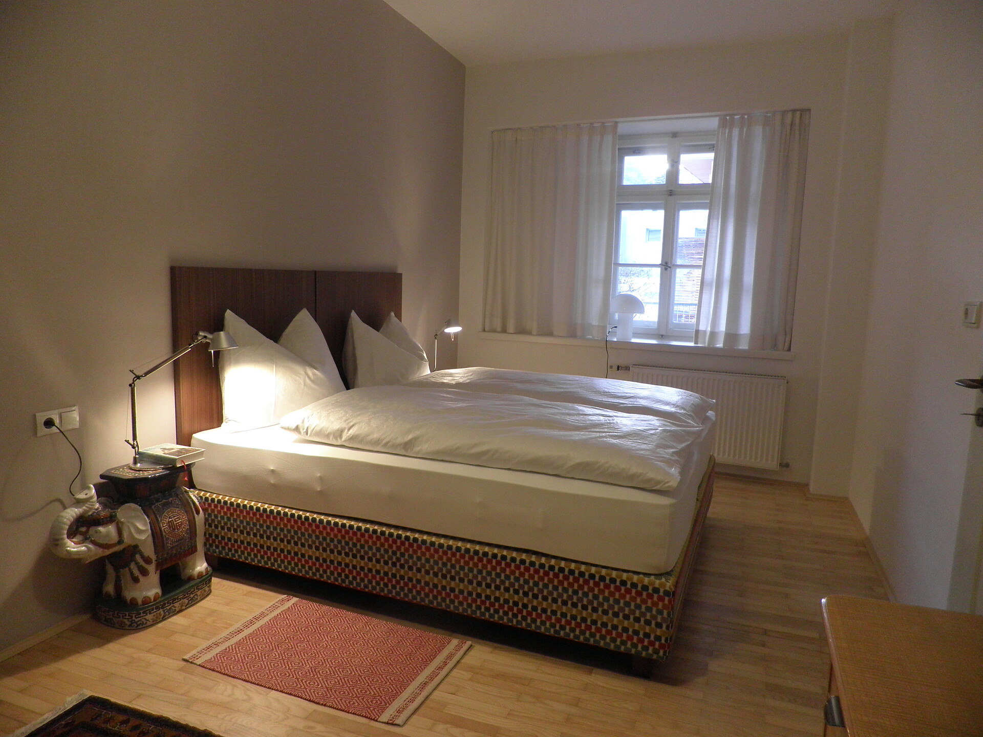 sleeping room
