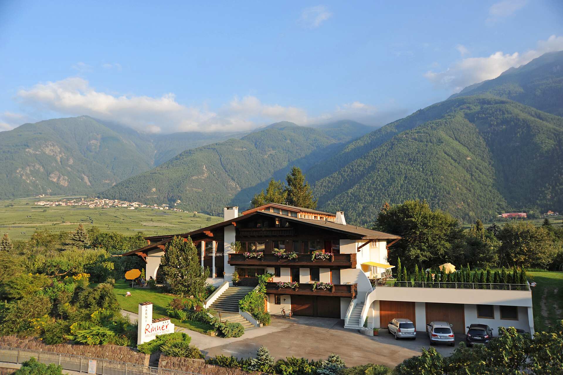 Ferienwohnung Rinner Julia Latsch/Laces 1 suedtirol.info