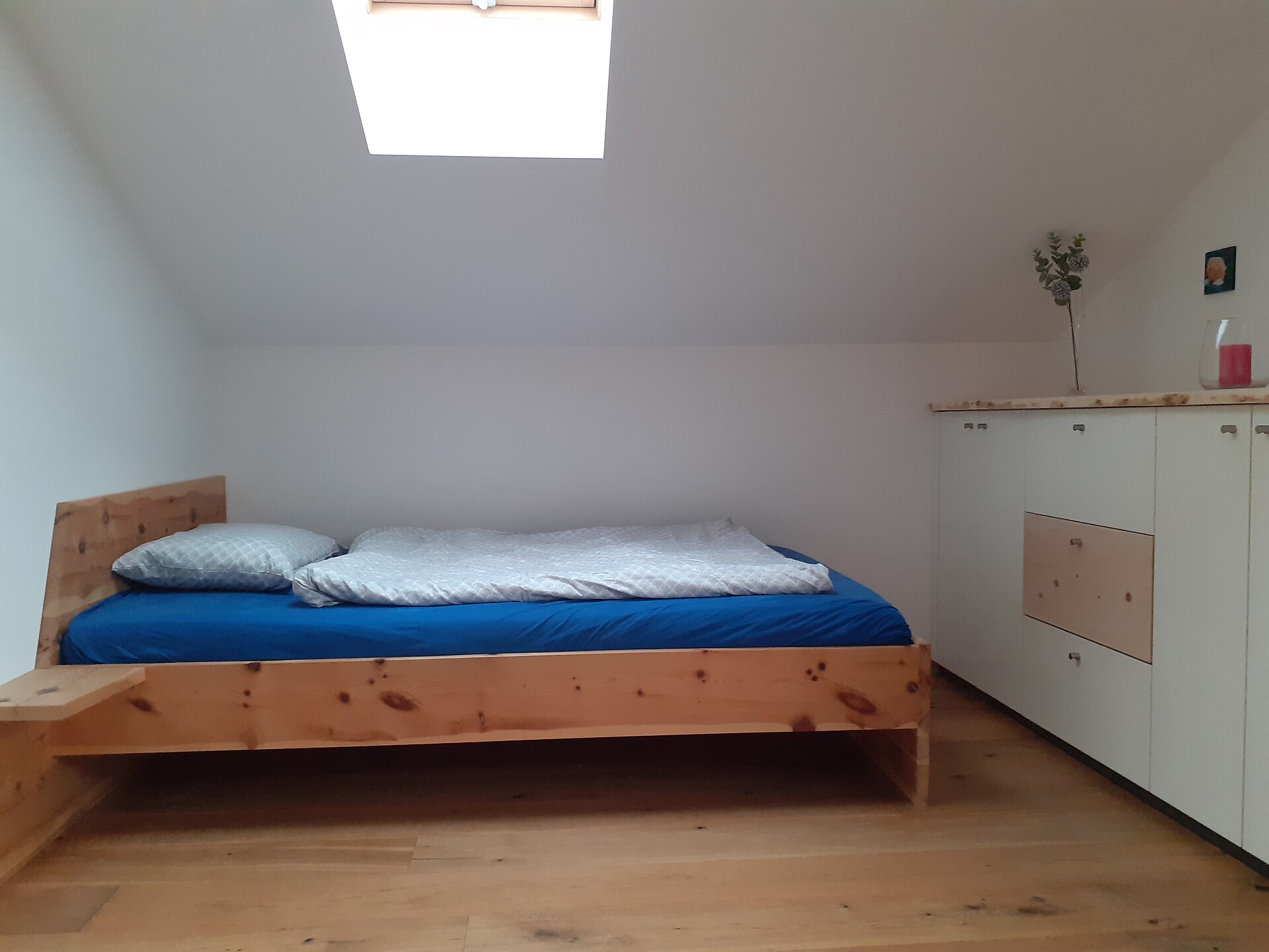 Einbettzimmer