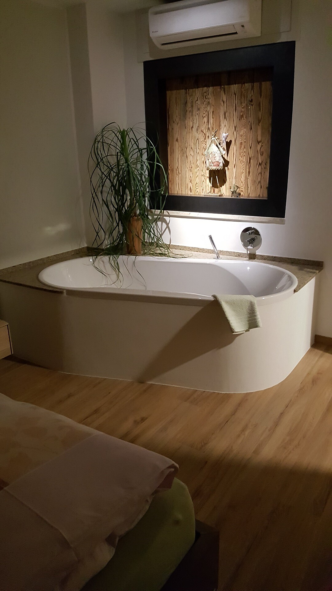 Badewanne [Grüne Wohnung]