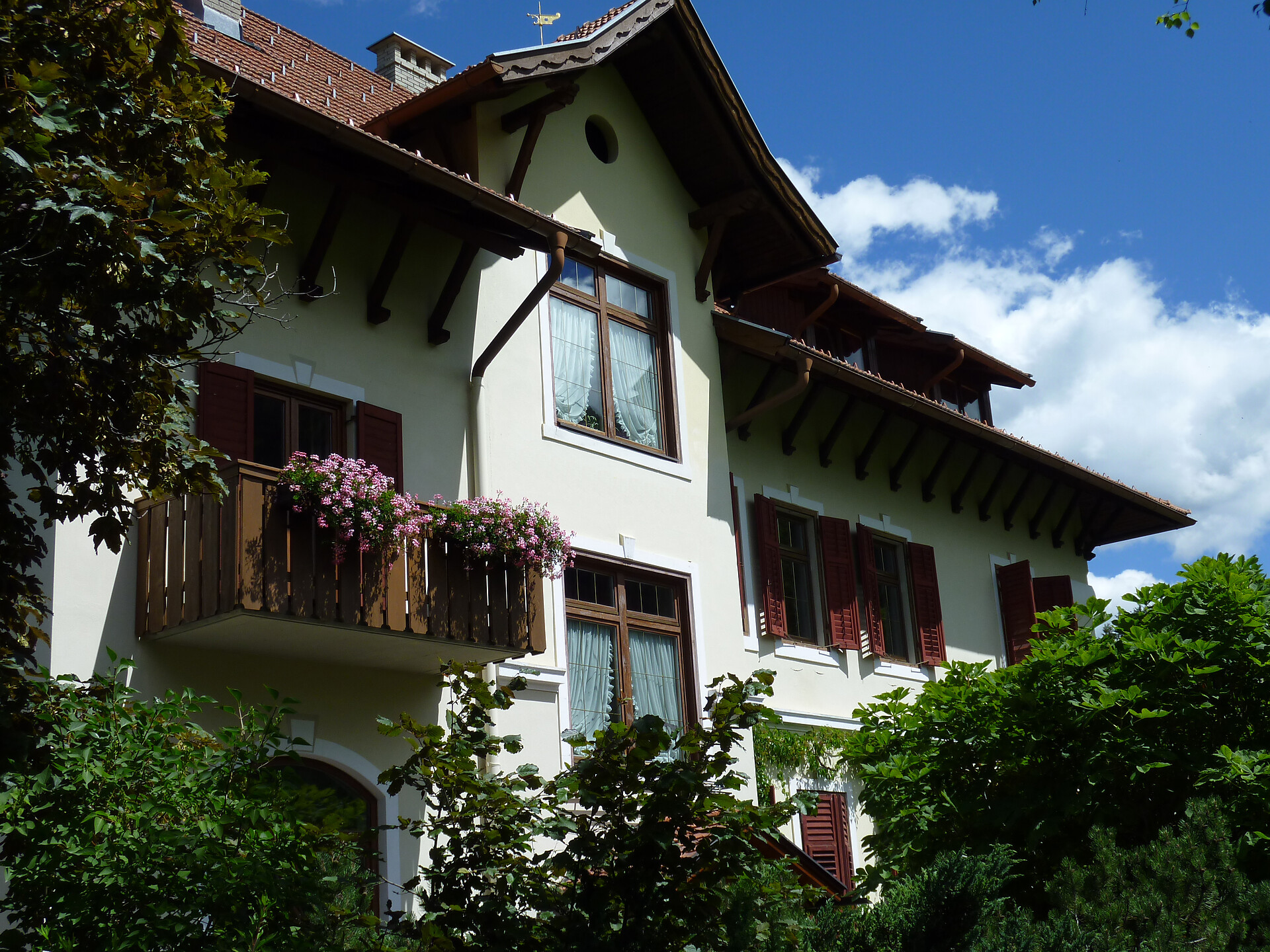 Gasthof Alpenrose vom Garten (Sommer)