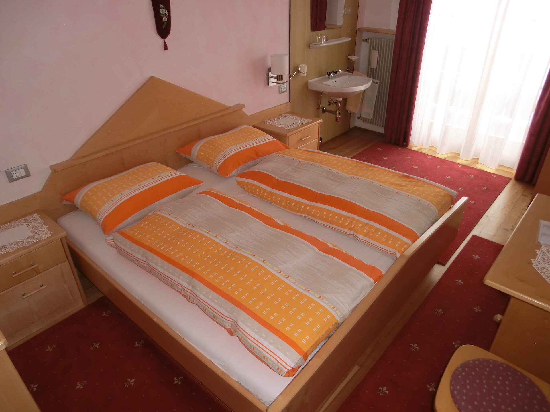 Doppelbettzimmer