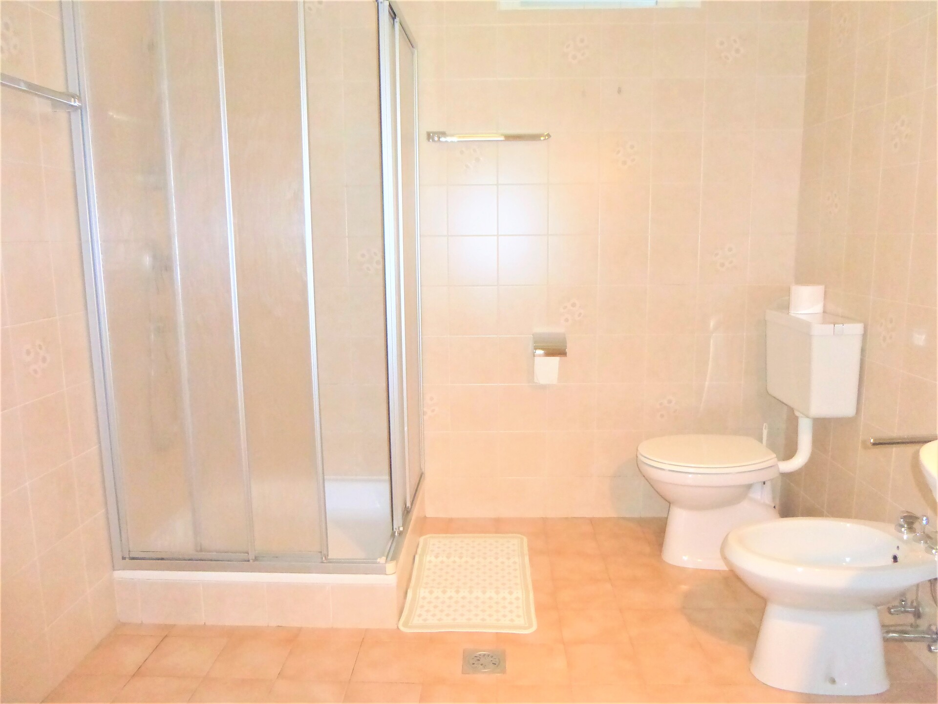 bath room apartment "meadow" for 2