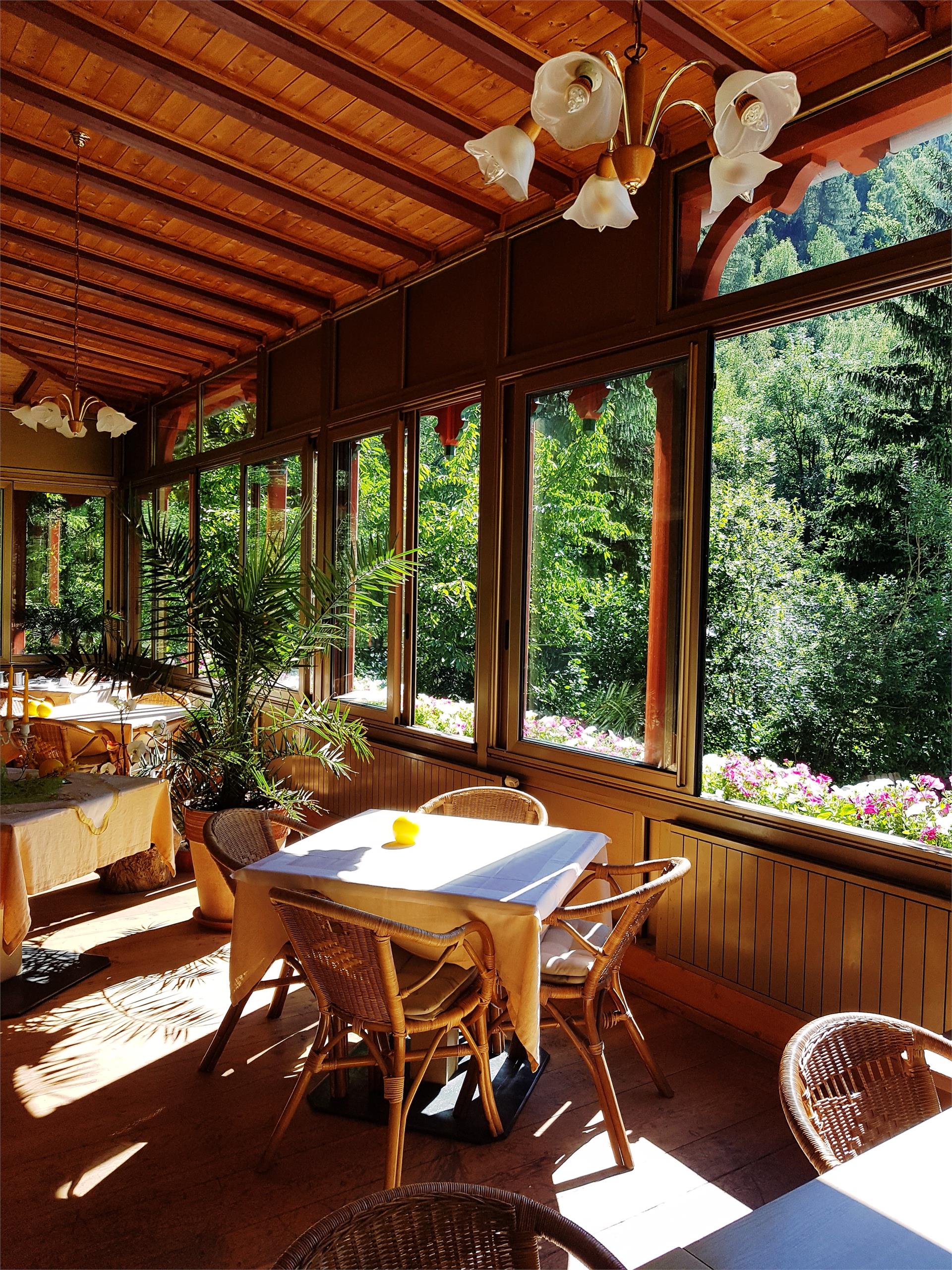 Gasthof Neuratheis Schnals/Senales 9 suedtirol.info