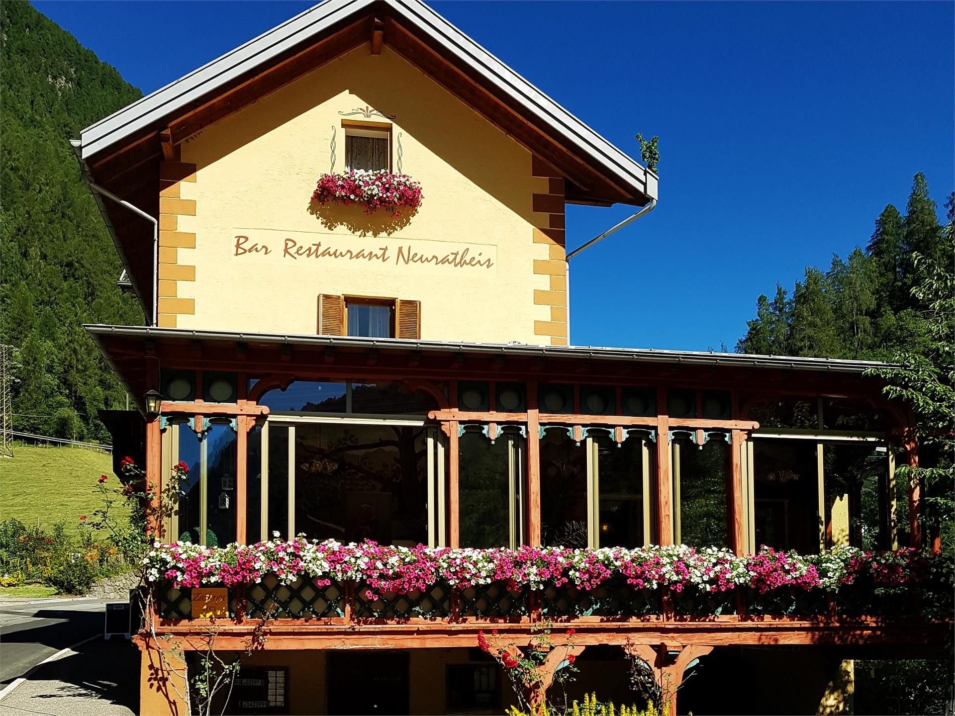 Gasthof Neuratheis Schnals/Senales 1 suedtirol.info