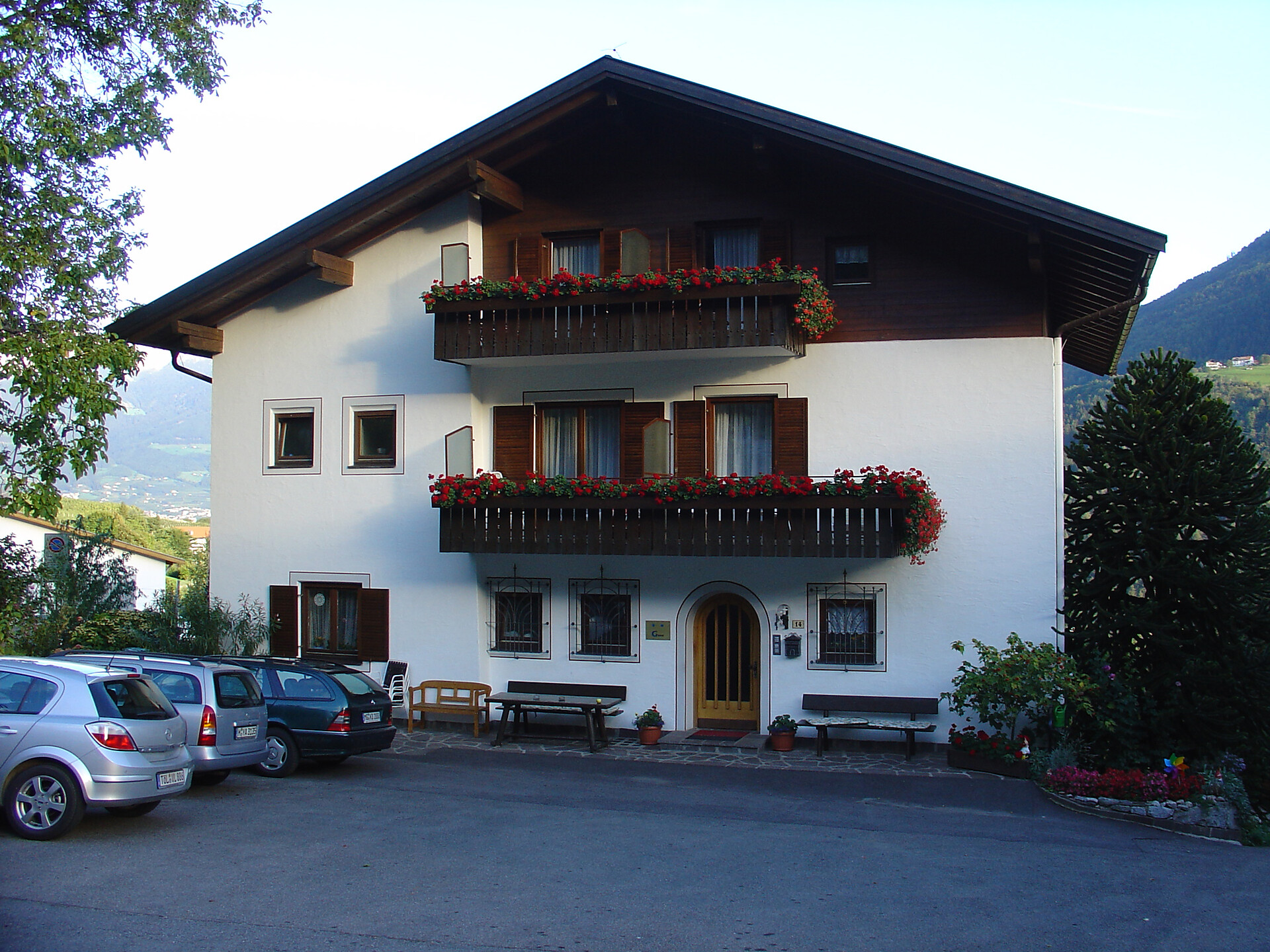 Garni Österreicher
