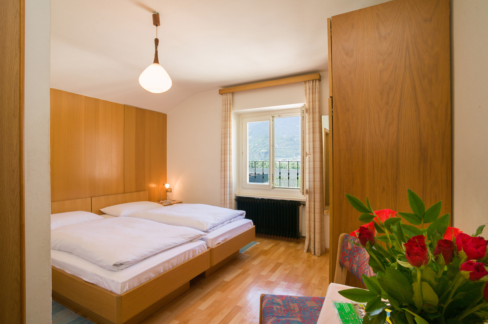 Arrive and feel like you're at home