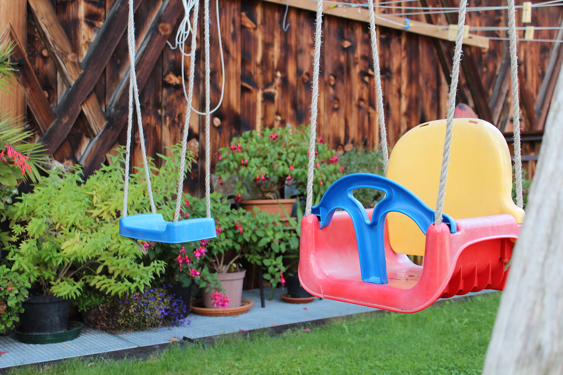 Kinderschaukel am Thalerhof