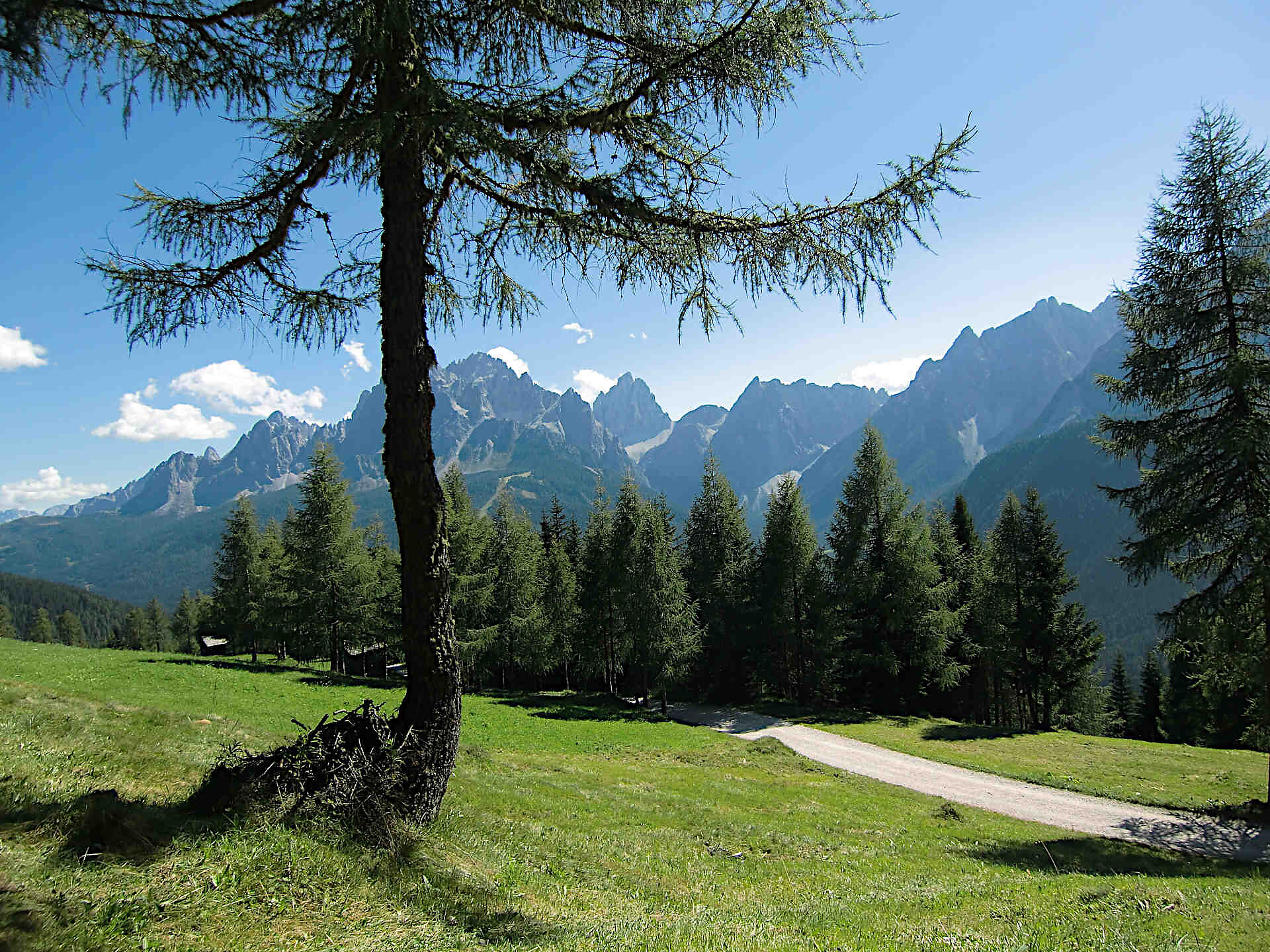 Garni Tschurtschenthaler - Dolomites Region 3 Zinnen - #13 - suedtirol.info