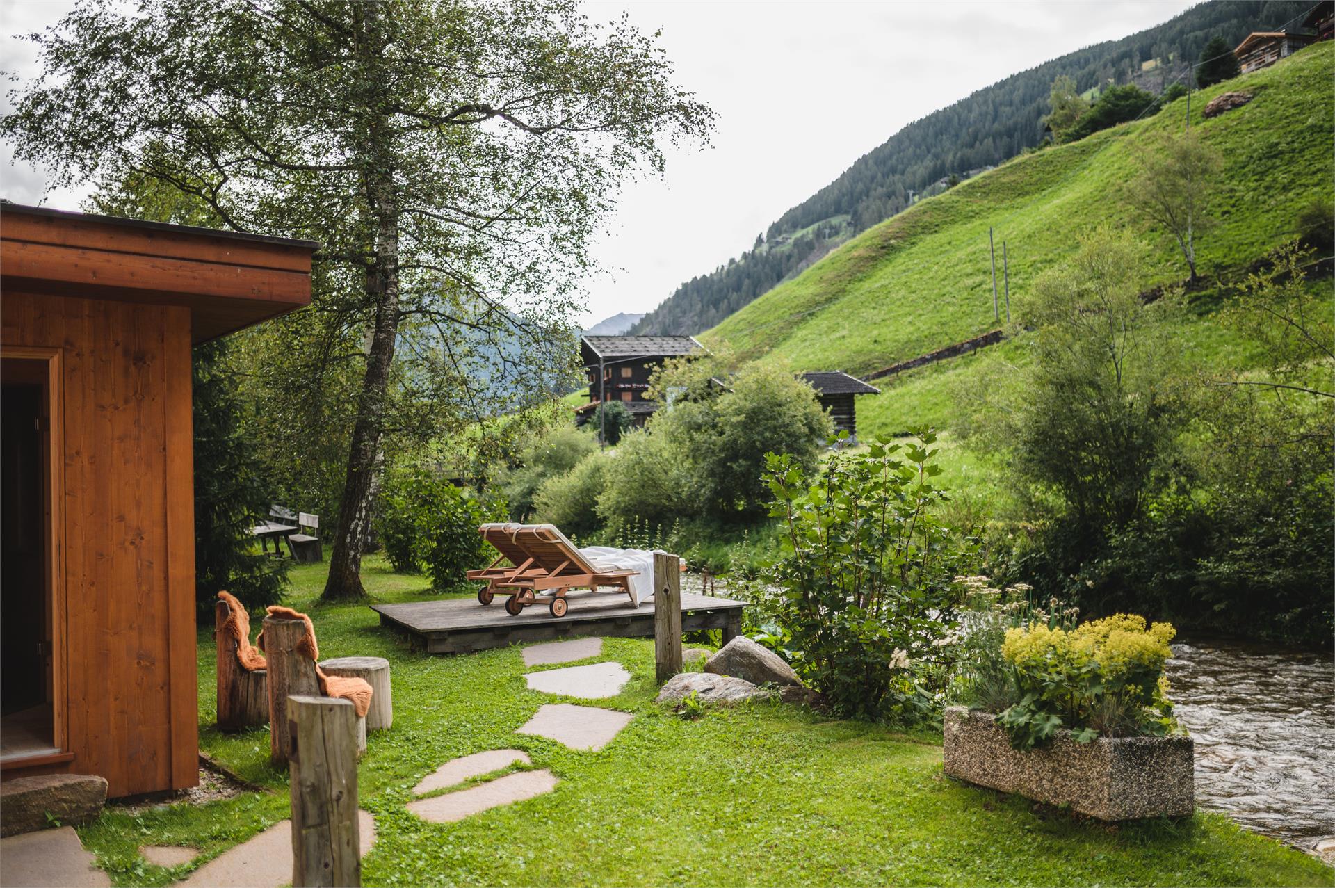 Guesthouse St. Nikolaus Ultimo 3 suedtirol.info