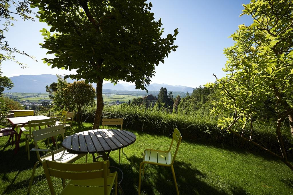 Garni castello Englar Appiano sulla Strada del Vino 4 suedtirol.info
