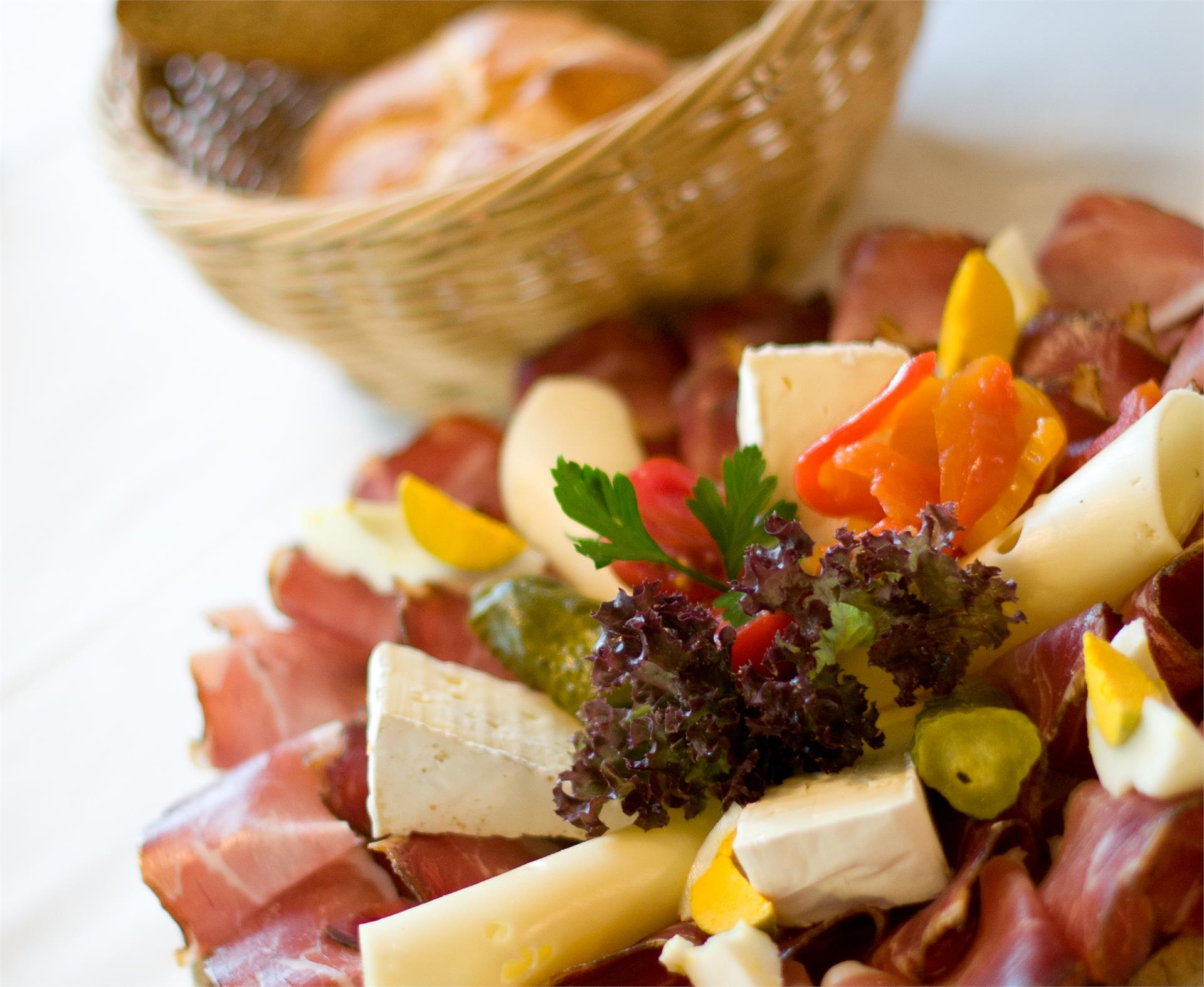 Albergo Pizzeria Petra Chienes 10 suedtirol.info