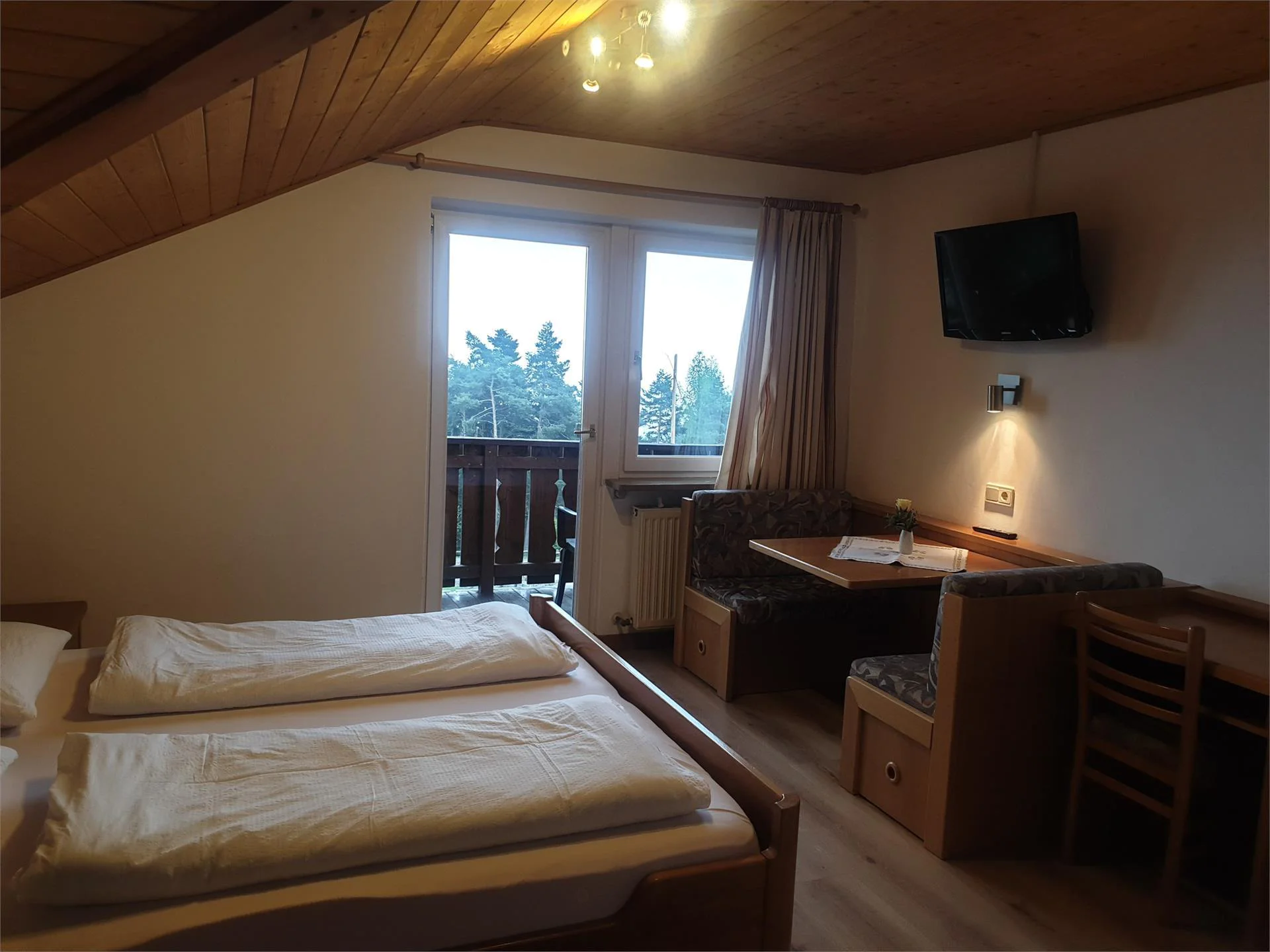 Albergo Stella Alpina San Genesio Atesino 4 suedtirol.info
