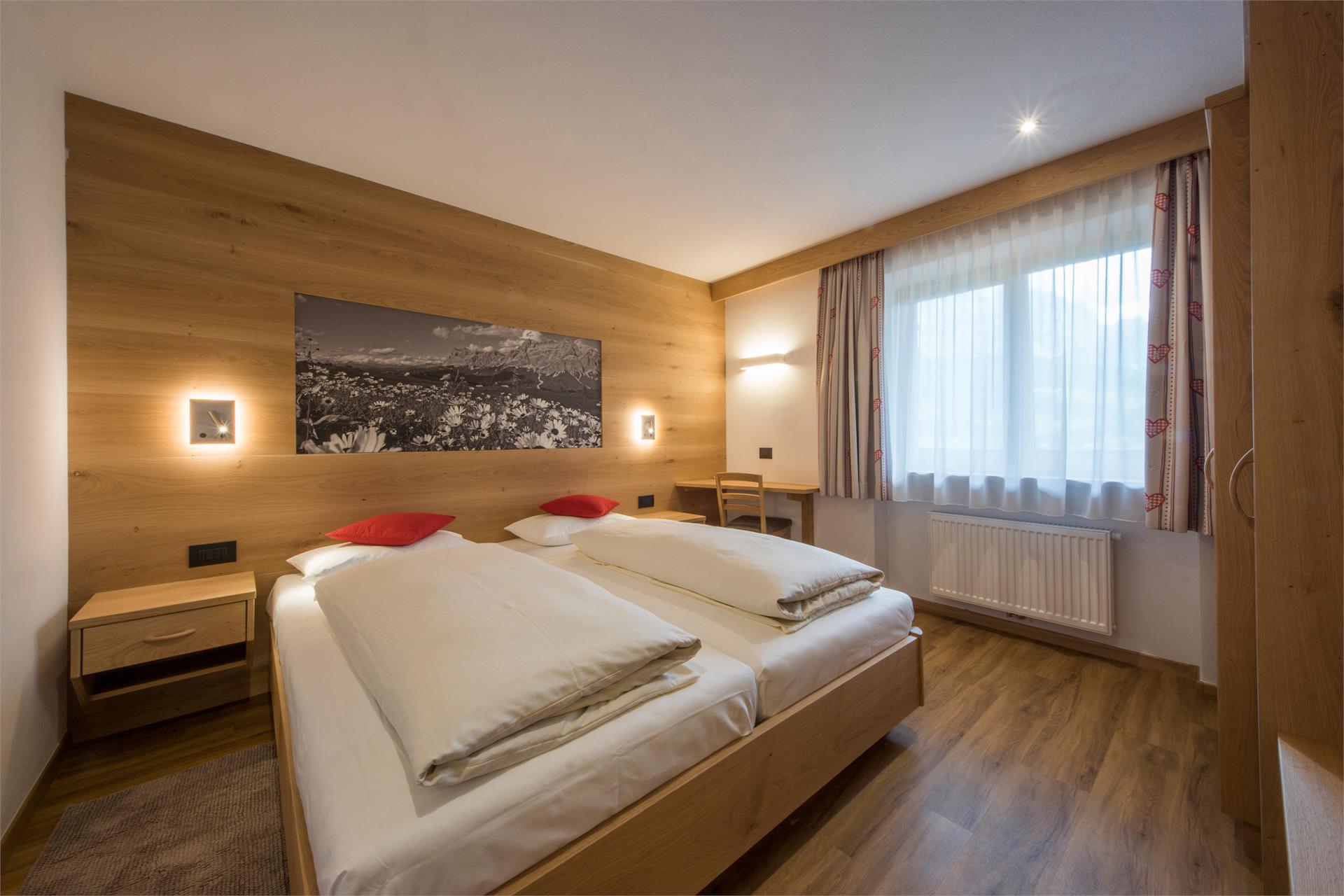 Garni + app. Somaila Badia 22 suedtirol.info