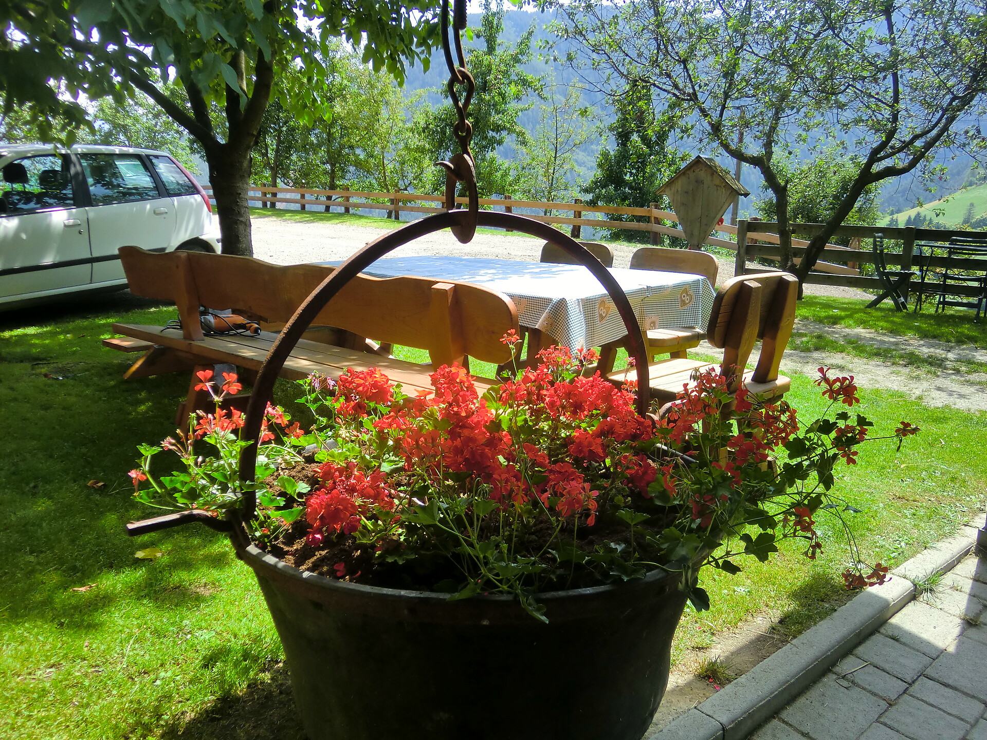 giardino : una splendita vista sulle Dolomiti