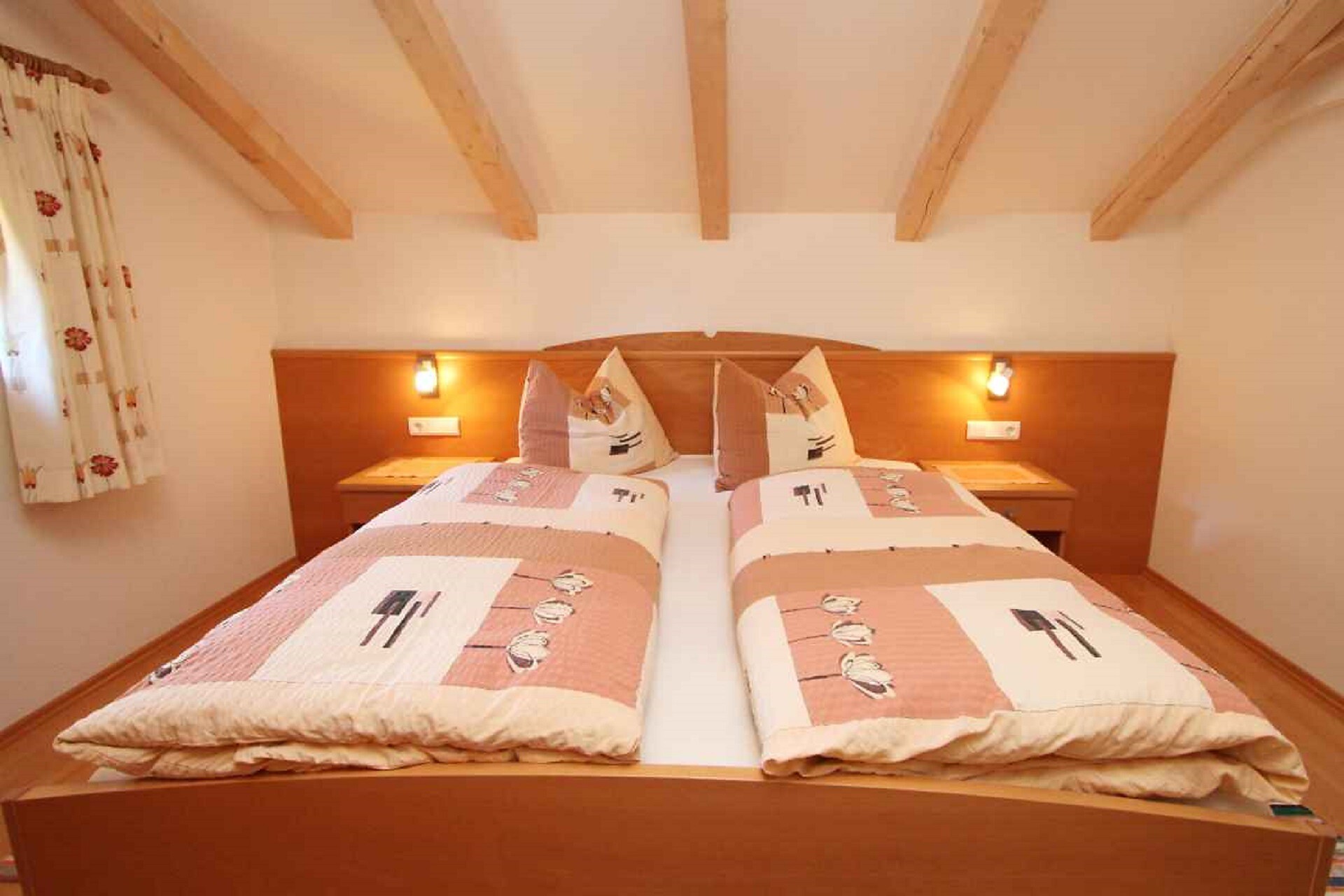 WohnungWaldblickZimmer