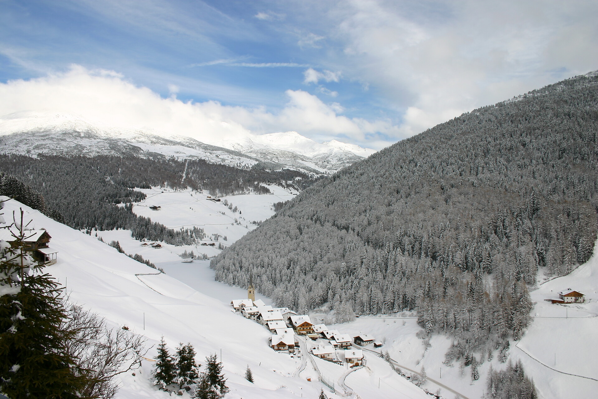 Jägerhof panoramic view winter
