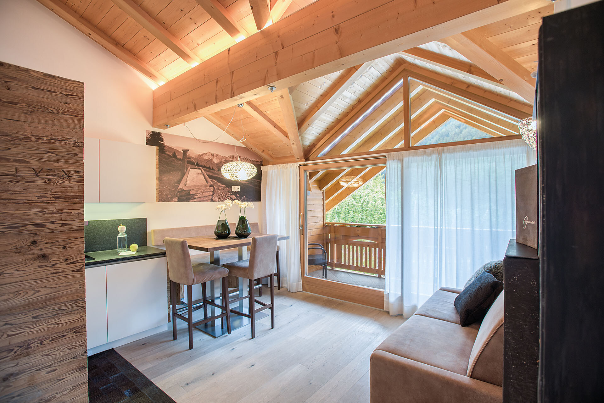living area Fuji