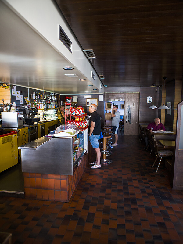 Bar
