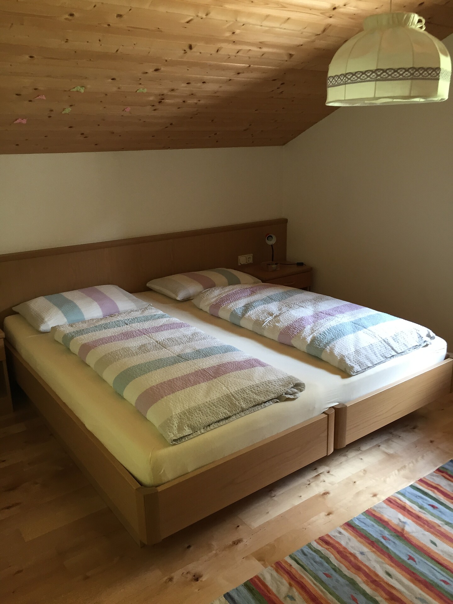 Schlafzimmer 2