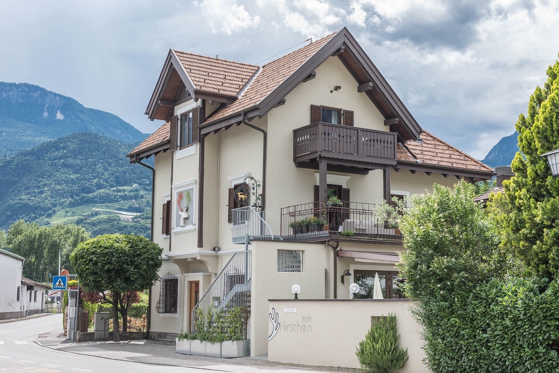The restaurant with holiday flats