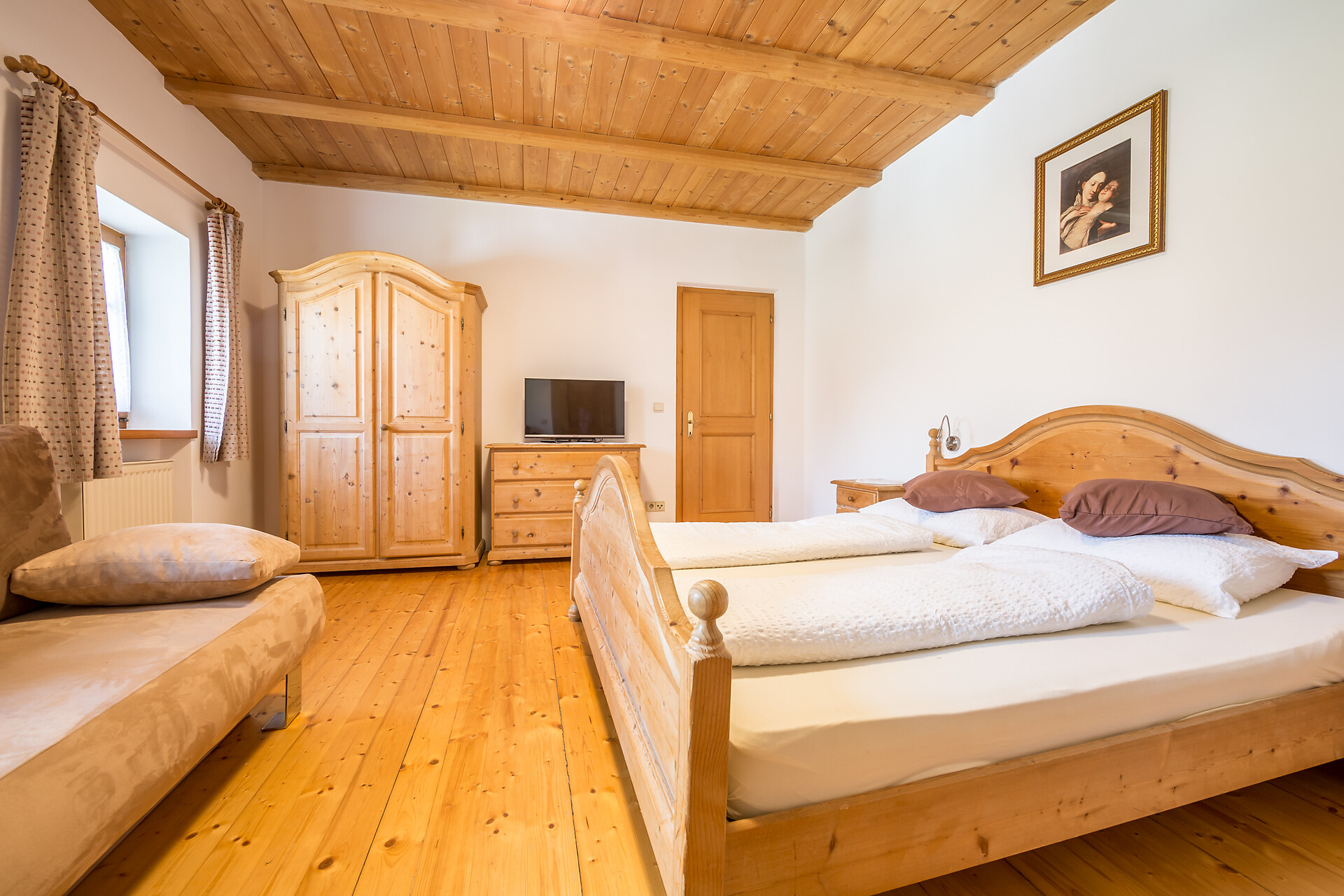 Großflatscherhof Brunico 4 suedtirol.info