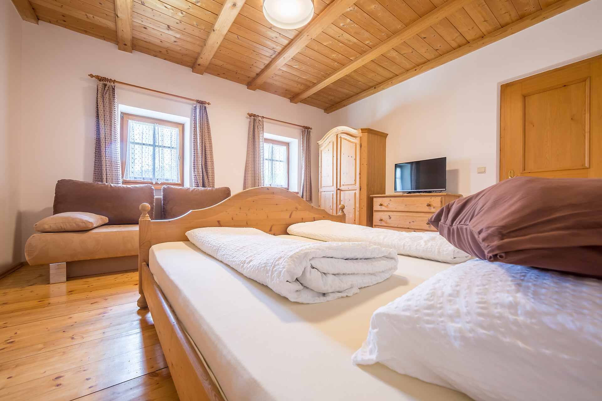 Großflatscherhof Brunico 6 suedtirol.info