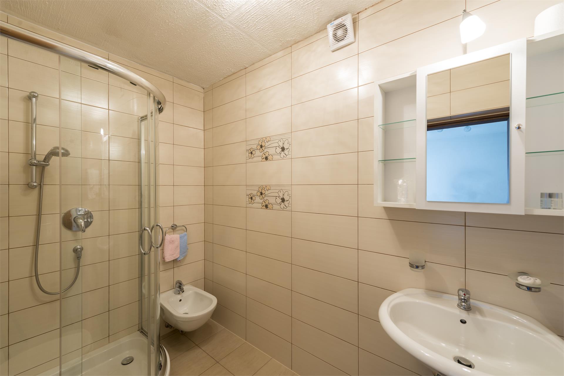 Gasthof Zum Hirschen Bruneck/Brunico 15 suedtirol.info