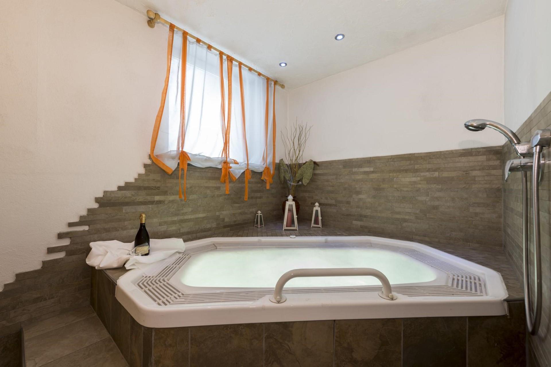 Gasthof Zum Hirschen Bruneck/Brunico 11 suedtirol.info
