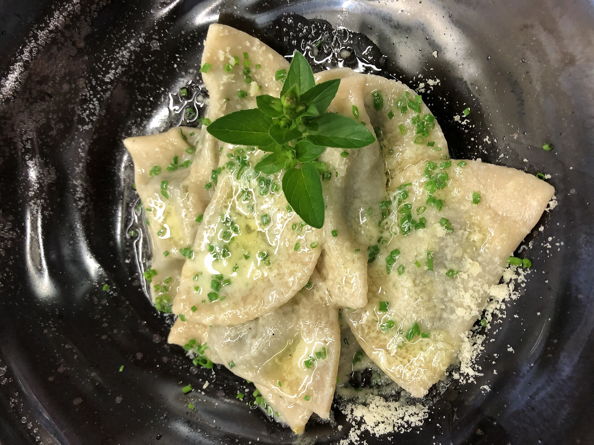 Ravioli di spinaci fatti in casa