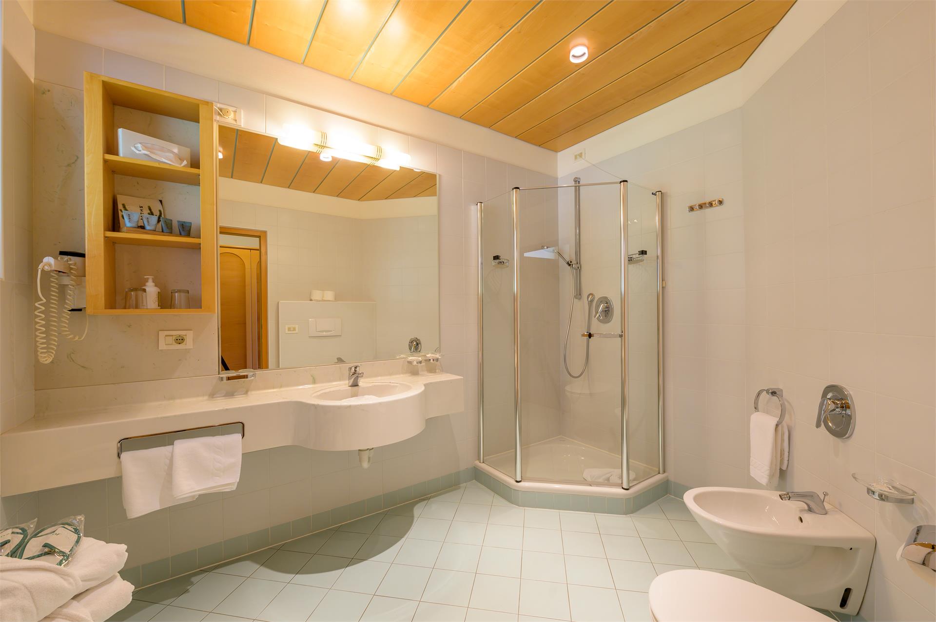 Glanzhof Hotel & Apartments Marling 24 suedtirol.info