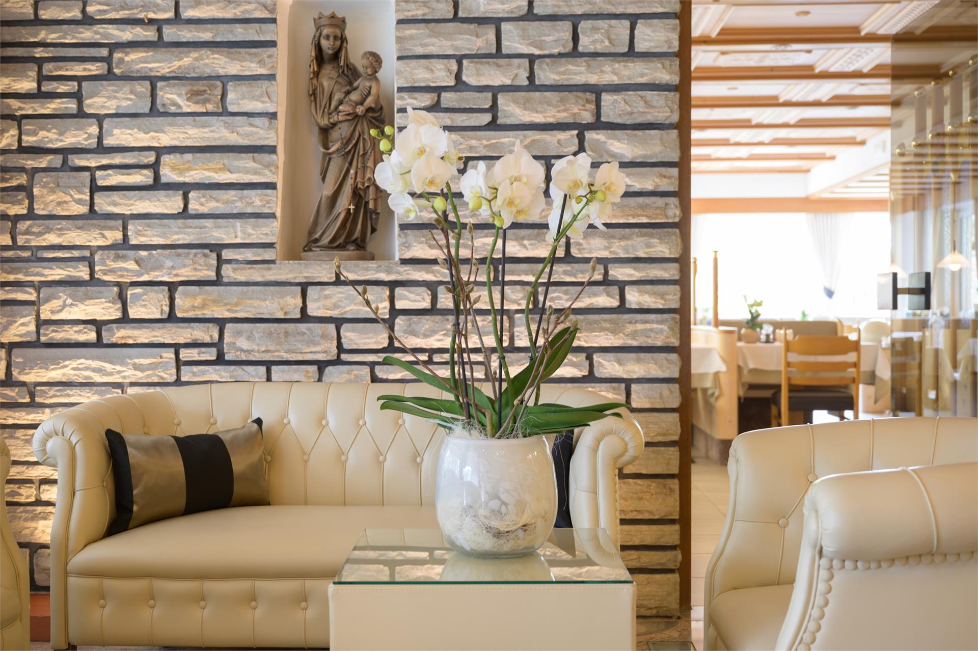 Glanzhof Hotel & Apartments Marling 16 suedtirol.info