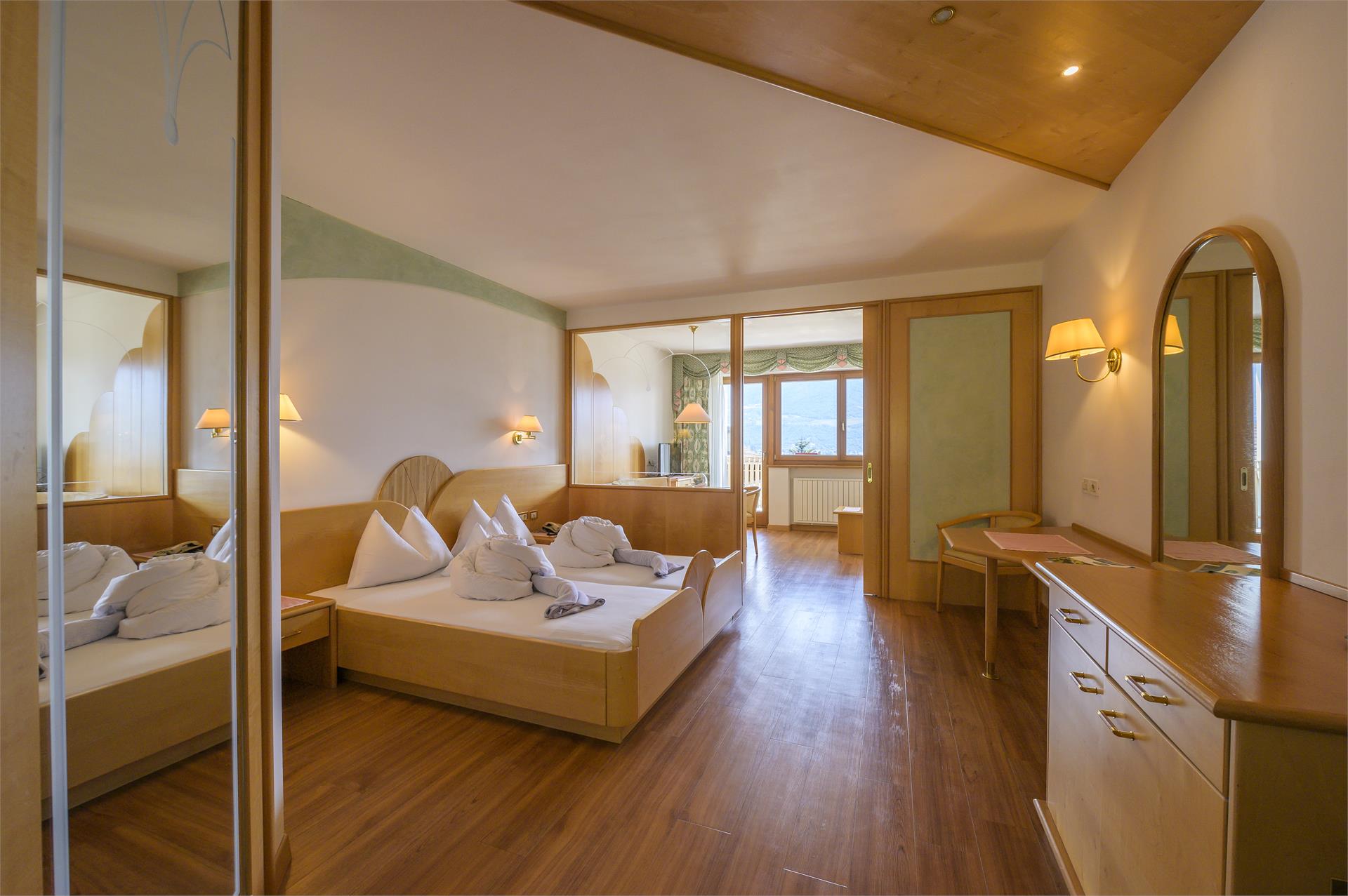 Glanzhof Hotel & Apartments Marling 23 suedtirol.info