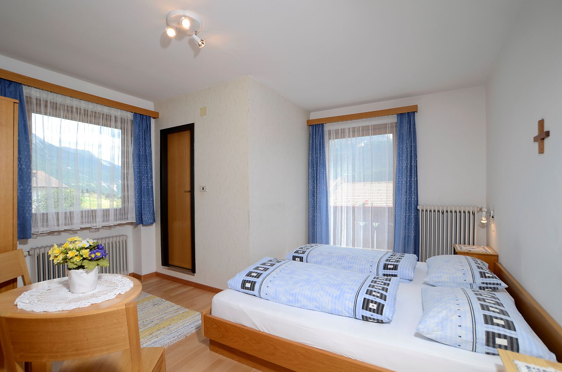 Garni Haus Regina Graun im Vinschgau/Curon Venosta 5 suedtirol.info