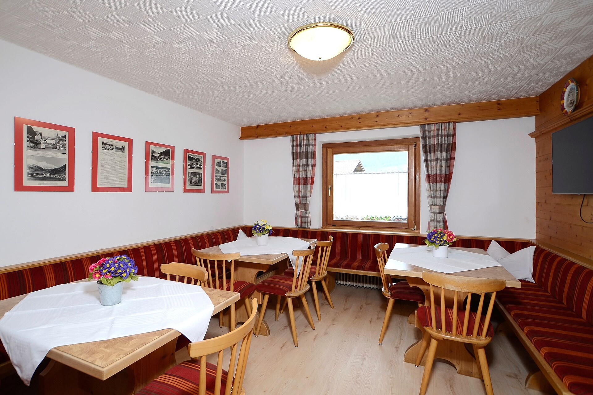 Garni Haus Regina Graun im Vinschgau/Curon Venosta 2 suedtirol.info