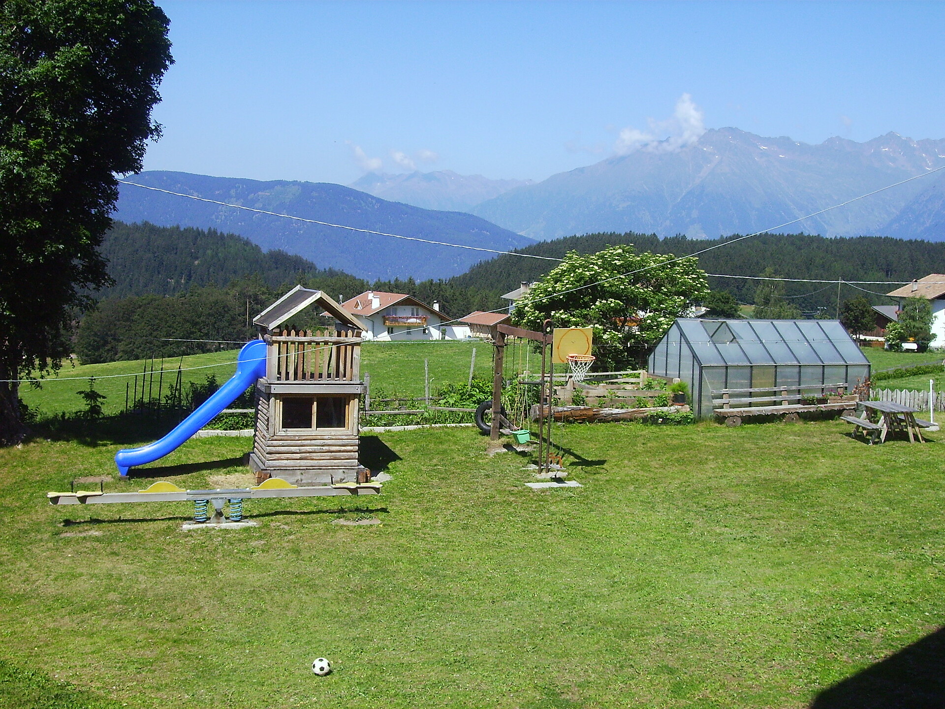 The playground for the little ones on the farm Ganthalerhof