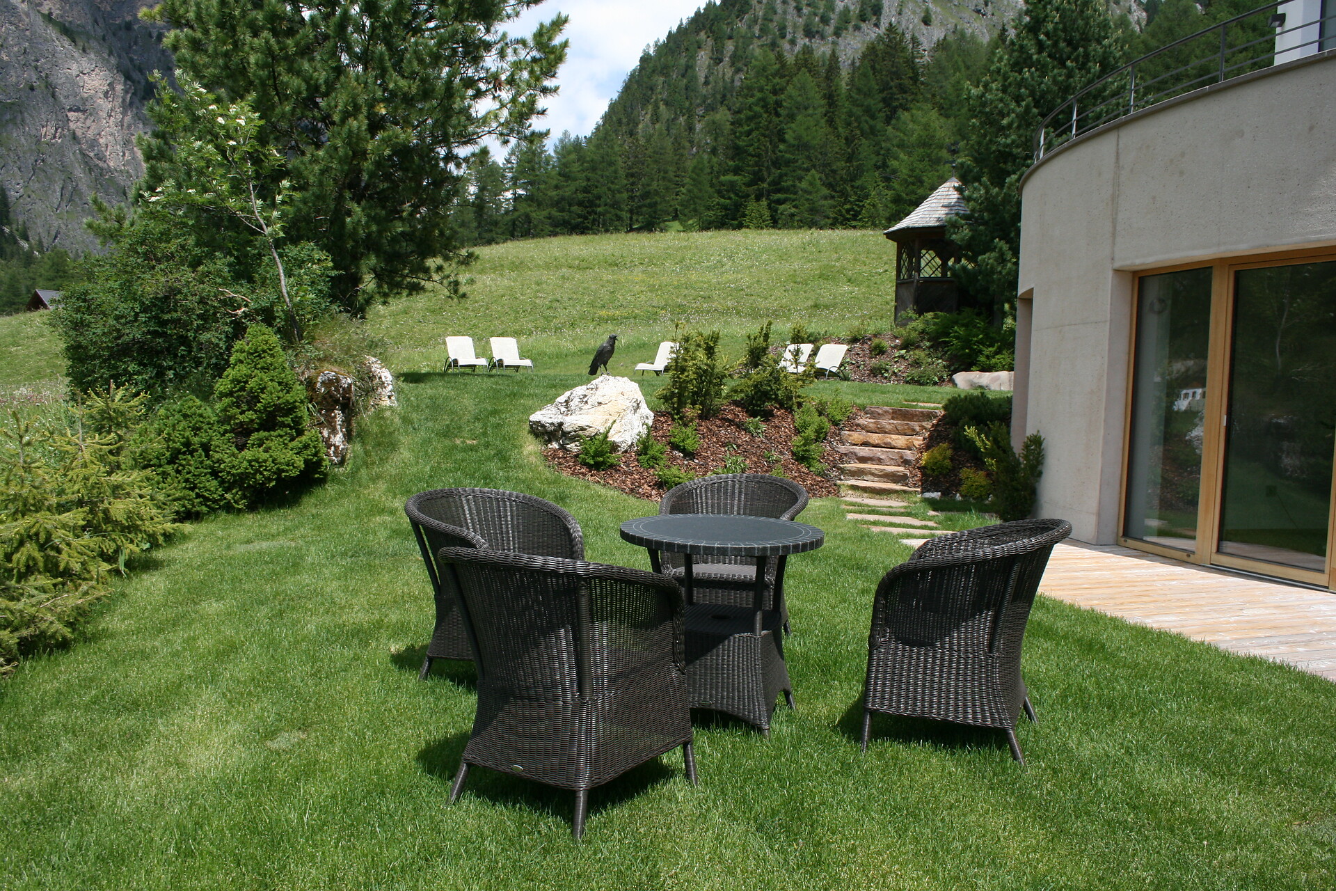 Garni Hotel Rosengarten summer sunbathing lawn