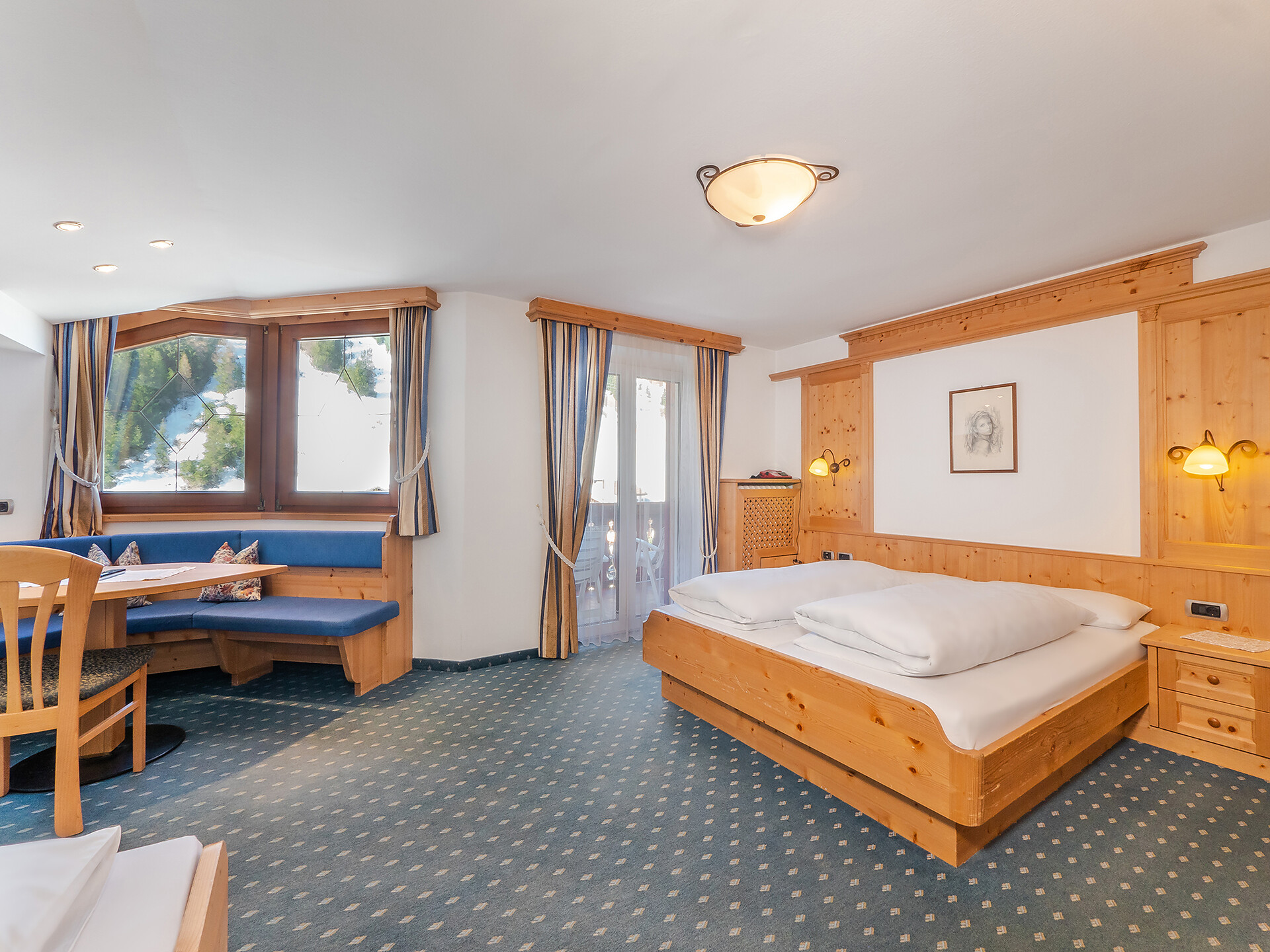 Bed room