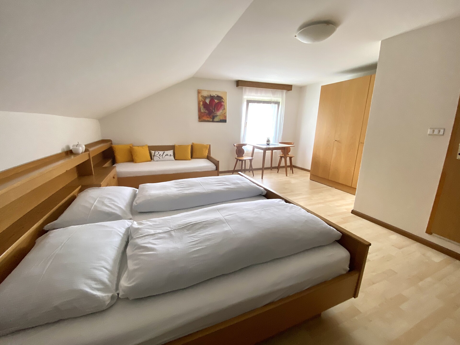 Room 16