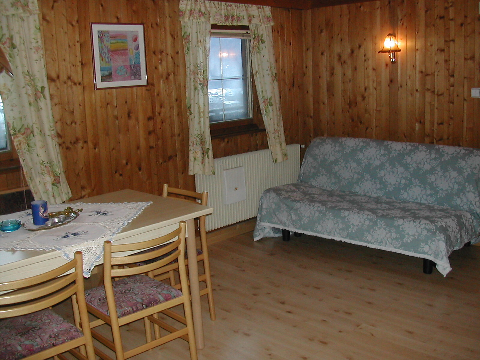 App. 2 rustic