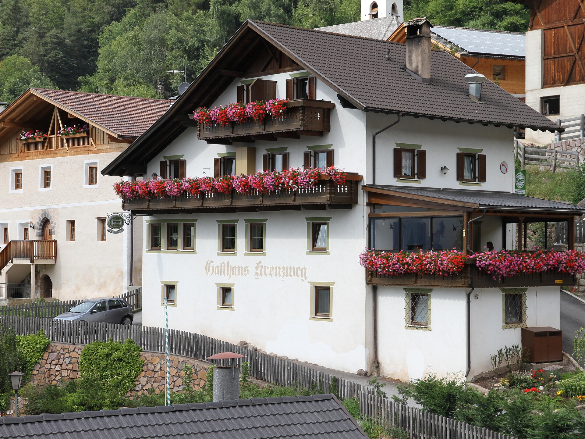 Albergo Kreuzweg Meltina 1 suedtirol.info