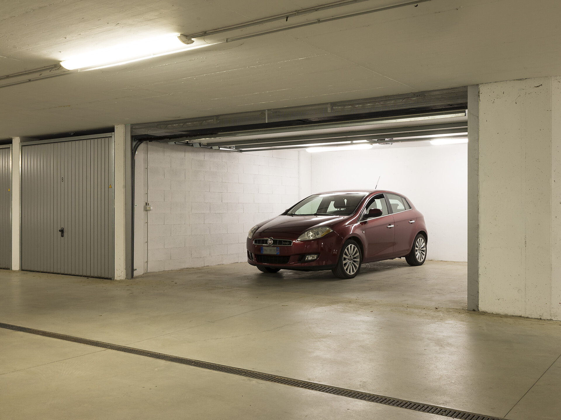 Girlan Home Garage