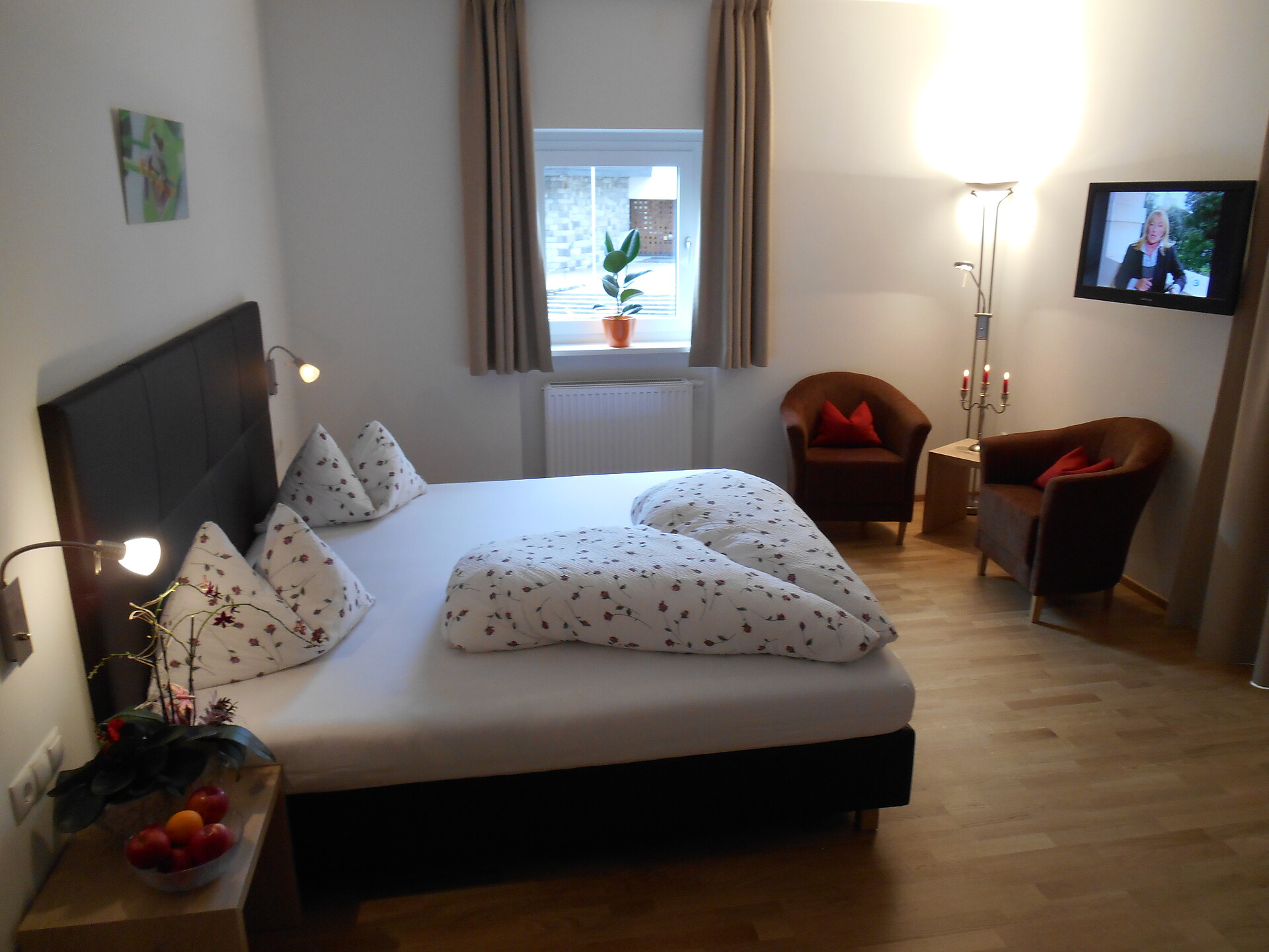 Room with Sat TV