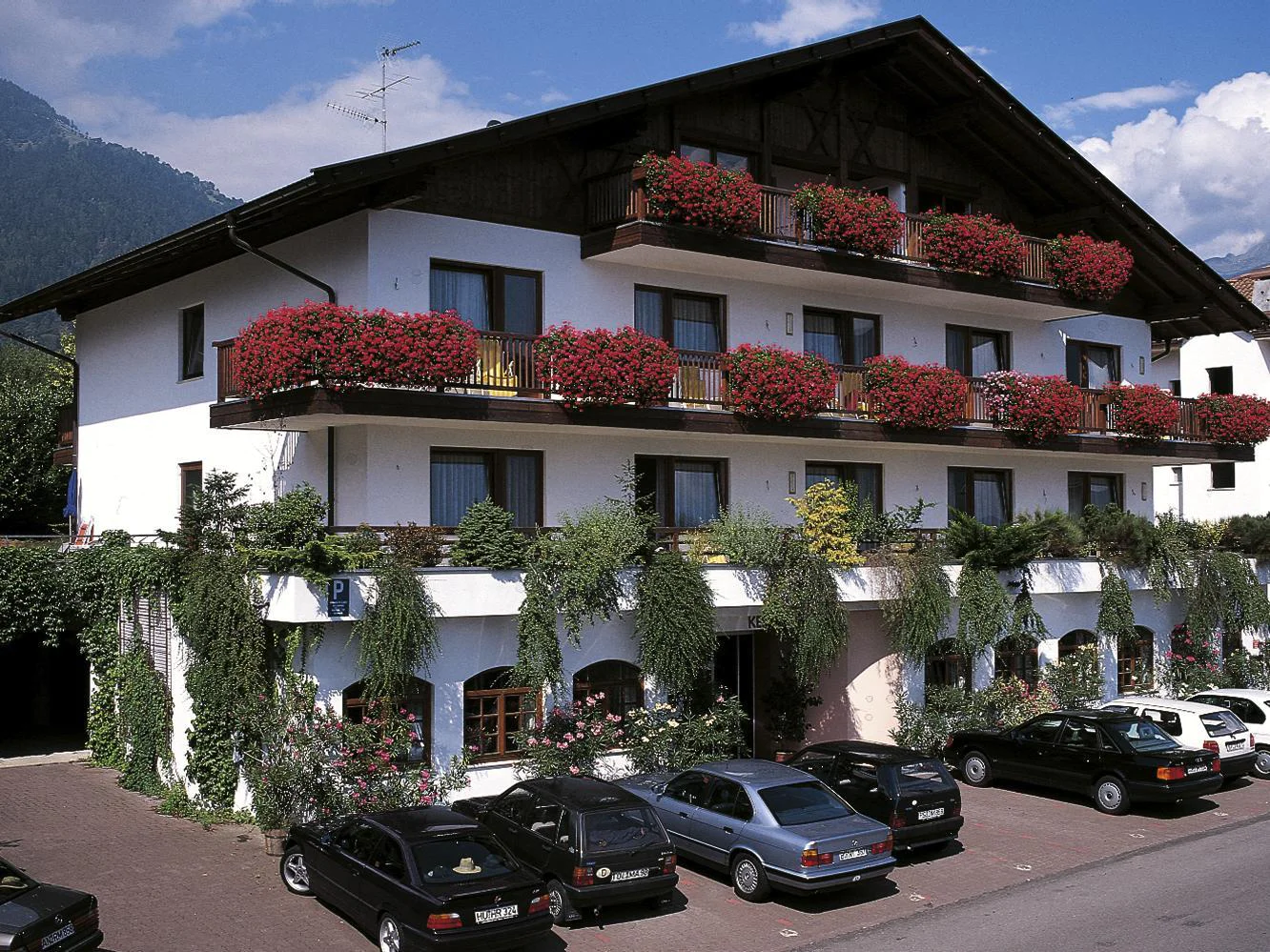 Garni-Hotel Kessler Tirol/Tirolo 1 suedtirol.info