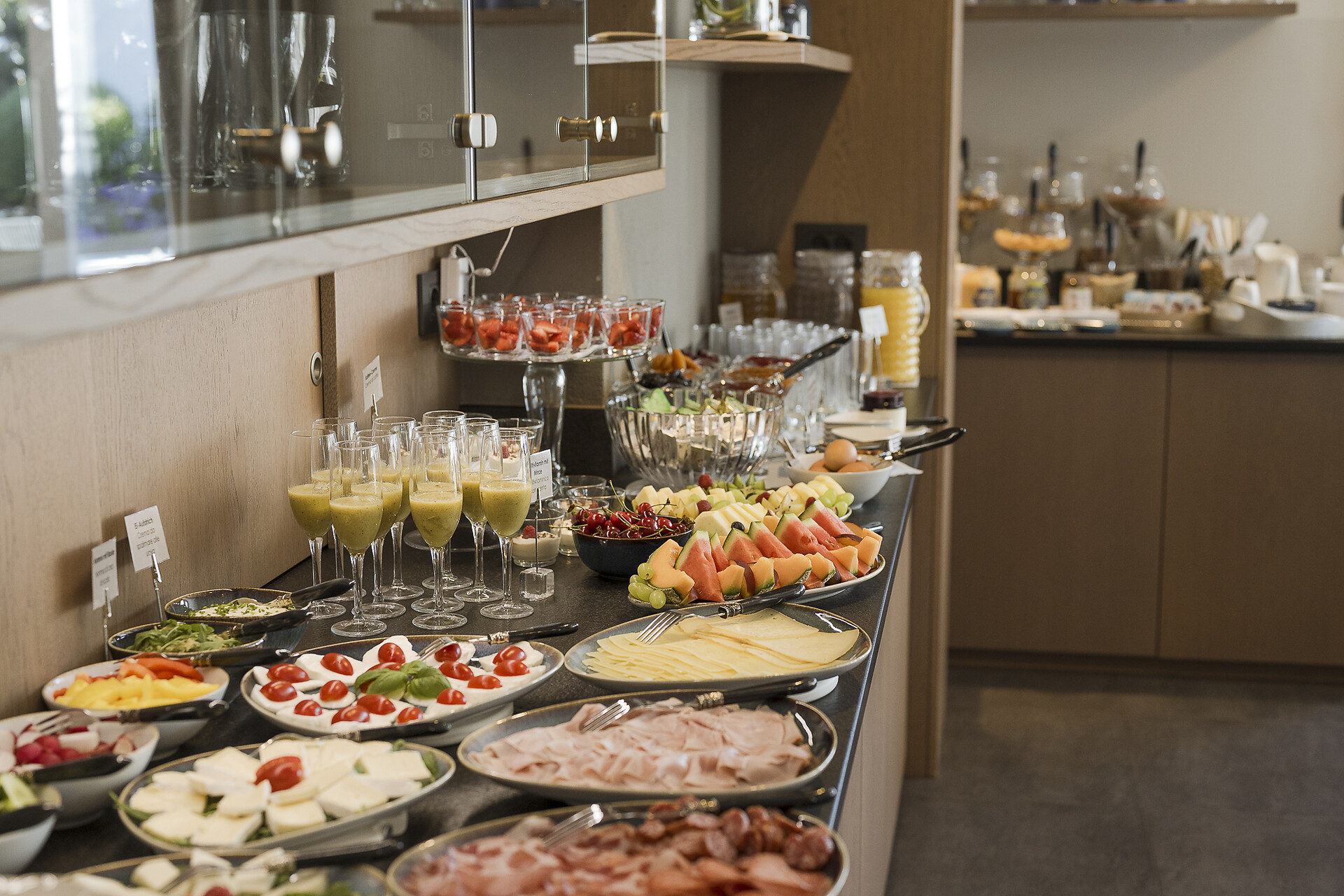 Lovingly prepared breakfast with regional products